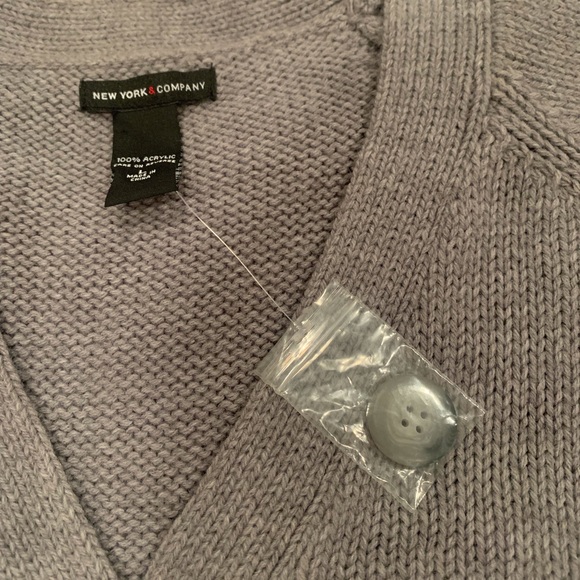 Beautiful Soft Cardigan - Picture 4 of 5